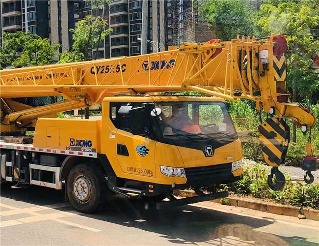 凤台县大件设备吊装租赁吊车